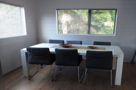 Photo of property in 11 Longview Rise, Massey, Auckland, 0614