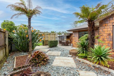 Photo of property in 7 Kimshee Way, Tuakau, 2121