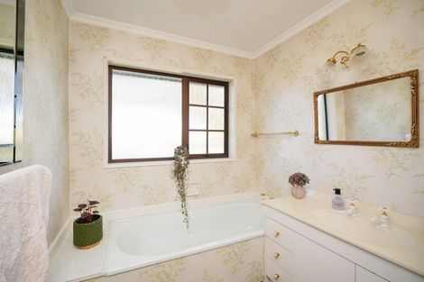 Photo of property in 92 Newcastle Street, Windsor, Invercargill, 9810