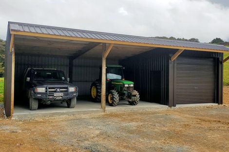 Photo of property in 653 Millbrook Road, Waipu, 0582
