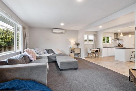 Photo of property in 53 Cutts Road, Russley, Christchurch, 8042