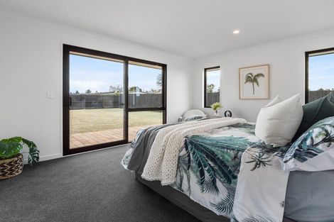 Photo of property in 44 Suffolk Drive, Kirwee, 7571
