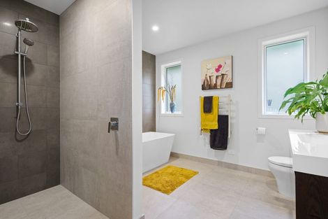 Photo of property in 13 Alan Livingston Drive, Cambridge, 3434