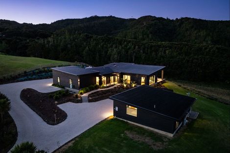 Photo of property in 84 Robert Hastie Drive, Mangawhai, 0573