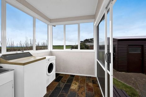 Photo of property in 82 Puriri Street, Hawera, 4610