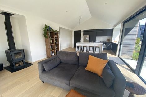 Photo of property in 2 Mckenzies Shute, Jacks Point, Queenstown, 9371