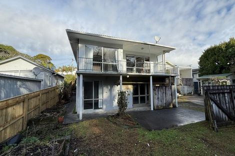 Photo of property in 12 Aubrey Street, New Plymouth, 4310
