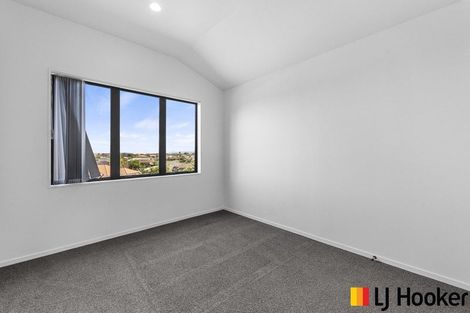 Photo of property in 25/45 Secoia Crescent, Mangere, Auckland, 2022