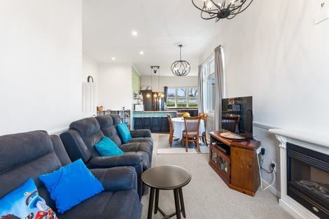 Photo of property in 11 Lewis Avenue, Aramoho, Whanganui, 4500