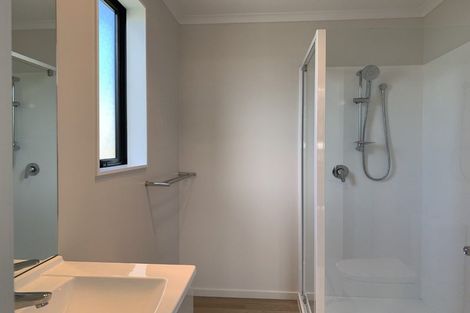 Photo of property in 10c Rosier Road, Glen Eden, Auckland, 0602