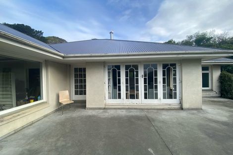 Photo of property in 347 Port Hills Road, Hillsborough, Christchurch, 8022