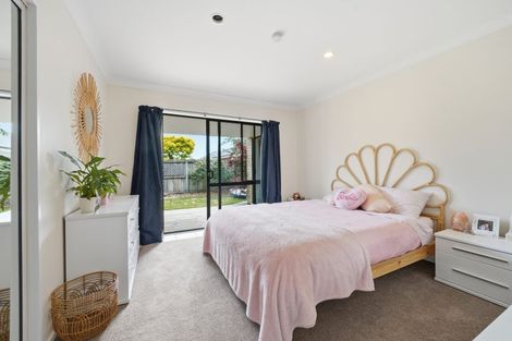 Photo of property in 16 Dawson Douglas Place, Kaiapoi, 7630