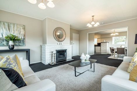 Photo of property in 2 Betsland Crescent, Hillcrest, Auckland, 0627