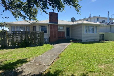 Photo of property in 42 Fairs Road, Milson, Palmerston North, 4414