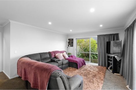 Photo of property in 11a Saxton Street, Levin, 5510