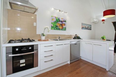 Photo of property in 4/58 Manuroa Road, Takanini, 2112