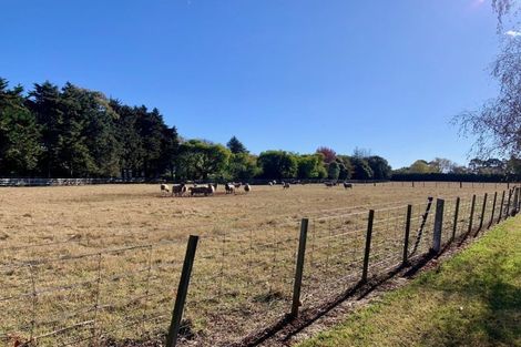 Photo of property in 604 Yaldhurst Road, Yaldhurst, Christchurch, 7676