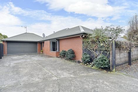 Photo of property in 45a Gladstone Road, Woodend, 7610