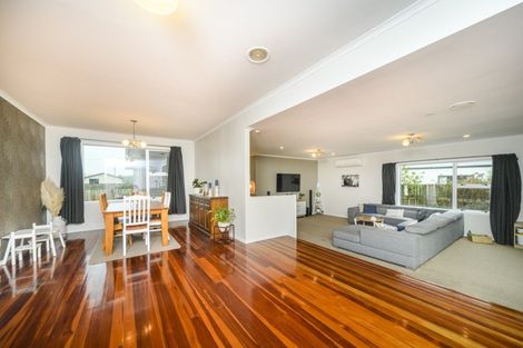 Photo of property in 3 Maple Street, Bunnythorpe, Palmerston North, 4478