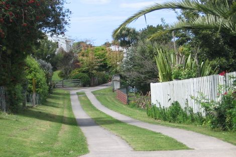 Photo of property in 14 Koutunui Road, Athenree, Katikati, 3177