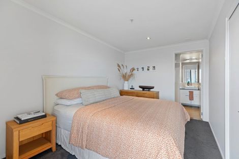 Photo of property in 310/332 Maunganui Road, Mount Maunganui, 3116