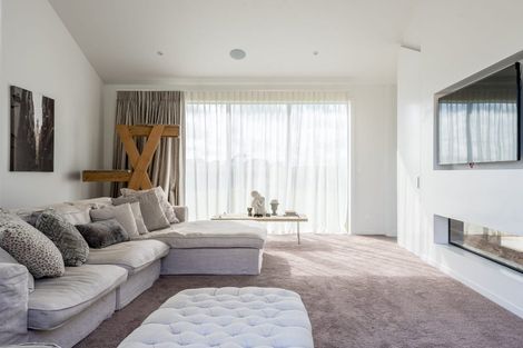 Photo of property in 16 Tiaki Lane, Matakana, 0985