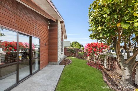 Photo of property in 1/32 Patterson Terrace, Halswell, Christchurch, 8025