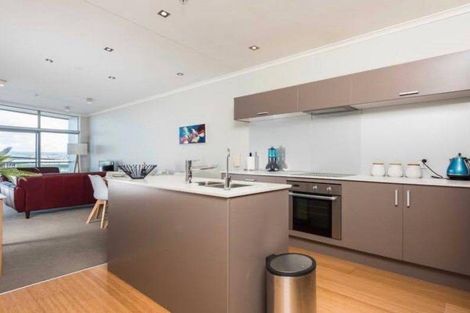 Photo of property in 302/277 Maunganui Road, Mount Maunganui, 3116