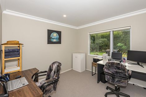 Photo of property in 31 Crisp Road, Parua Bay, Whangarei, 0174
