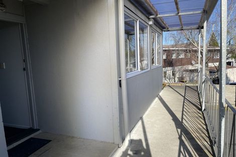 Photo of property in 10/3 Tralee Place, Hillcrest, Hamilton, 3216