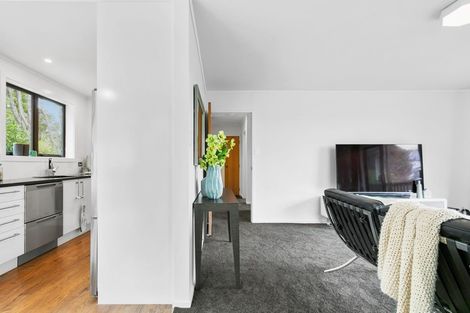 Photo of property in 84a/1 Avonleigh Road, Green Bay, Auckland, 0604