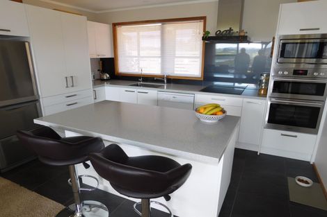 Photo of property in 6 Ross Street, Opua, 0200