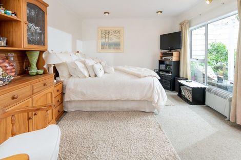 Photo of property in 12 Emmett Street, Newtown, Wellington, 6021