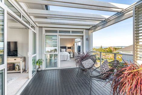 Photo of property in 90 Landmark Terrace, Orewa, 0931