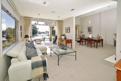 Photo of property in 138 Lake Crescent, Hamilton Lake, Hamilton, 3204