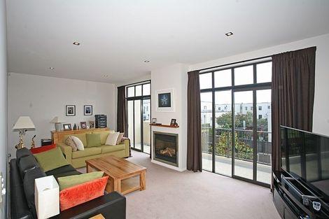 Photo of property in 16 Country Club Terrace, Northwood, Christchurch, 8051