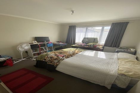Photo of property in 108u7 Old Farm Road, Hamilton East, Hamilton, 3216