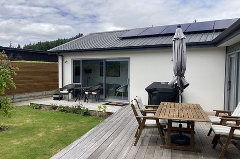 Photo of property in 3 Edgewood Place, Wanaka, 9305