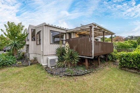Photo of property in 1/48 Lemnos Place, Titirangi, Auckland, 0604