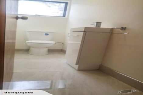 Photo of property in 164 Sunset Road, Unsworth Heights, Auckland, 0632