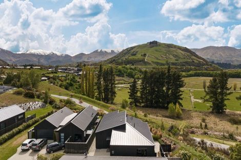 Photo of property in 23 Alps View Place, Lake Hayes, Queenstown, 9304