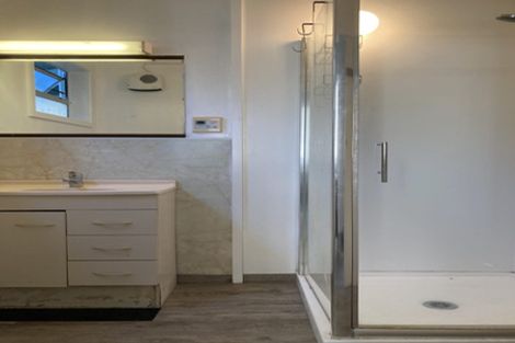 Photo of property in 5 Mckinley Crescent, Brooklyn, Wellington, 6021