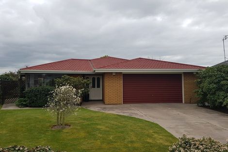 Photo of property in 65 Lowry Avenue, Redwood, Christchurch, 8051