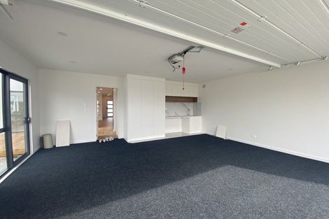 Photo of property in 1 Pukeko Road, Hobsonville, 0616