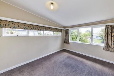 Photo of property in 19 Sheffield Street, Awapuni, Palmerston North, 4412