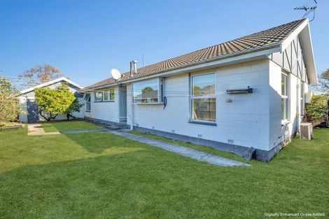 Photo of property in 12 Delaware Crescent, Russley, Christchurch, 8042
