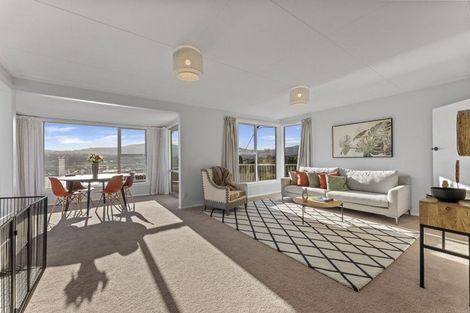 Photo of property in 43 Shandon Road, Vauxhall, Dunedin, 9013