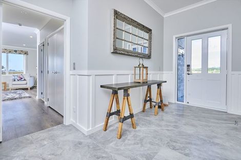 Photo of property in 7 Kiritiana Close, Pyes Pa, Tauranga, 3112