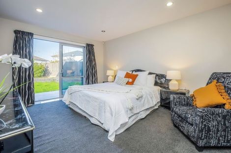 Photo of property in 6 Milano Boulevard, Karaka, Papakura, 2113