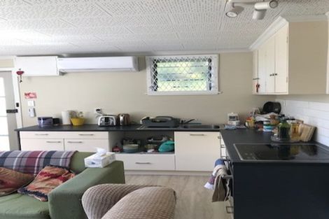 Photo of property in 75a Todman Street, Brooklyn, Wellington, 6021